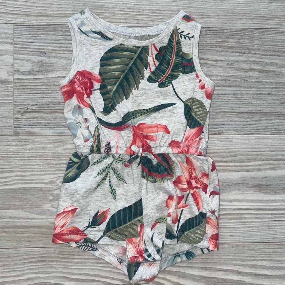 ⭐Old Navy Baby Girls Romper 3–6M⭐